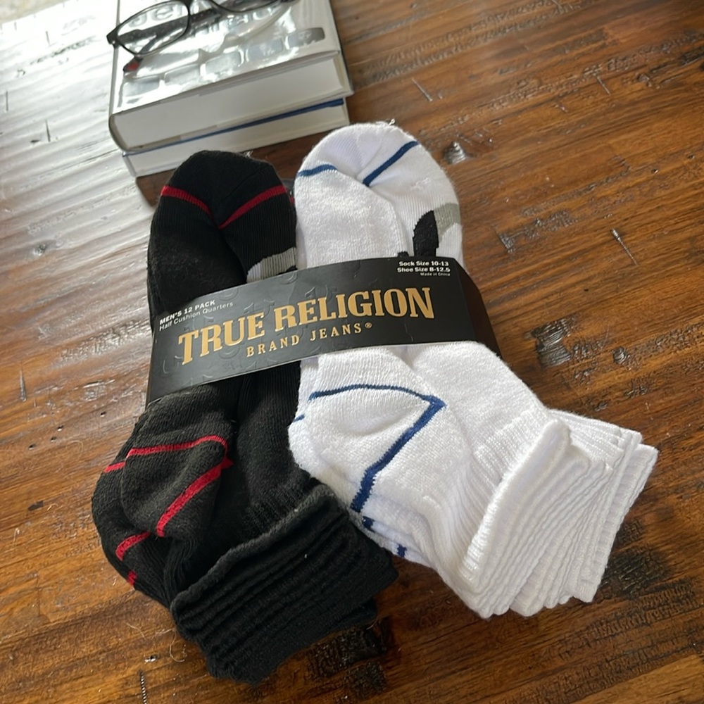 True Religion 12 Pack Half Cushion Quarter Socks